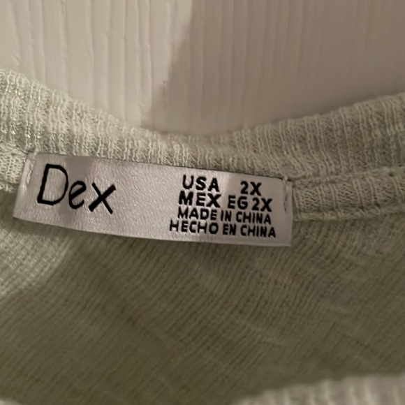 Dex light green long sleeve top - Picture 2 of 4